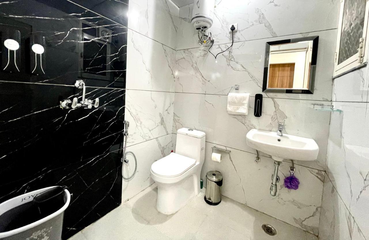 3Bhk Airport Vista Apartment - Entire Apartment Τζαϊπούρ Εξωτερικό φωτογραφία
